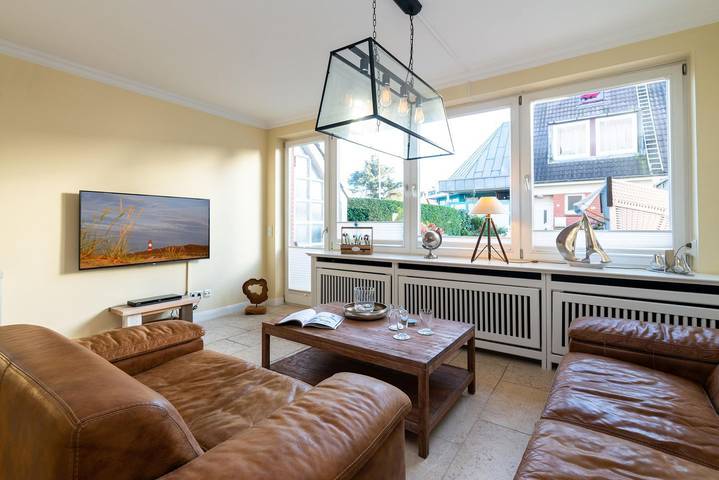 Schönes Haus für 6 Pers. mit Terrasse, Pkw-Stellplatz, Wlan. Haustiere erlaubt. in Westerland, Sylt (Gemeinde)