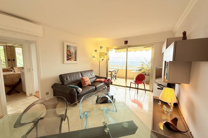 Vakantiewoning voor 6 personen, with Balkon and Terras as well as Tuin and Zwembad in Grasse