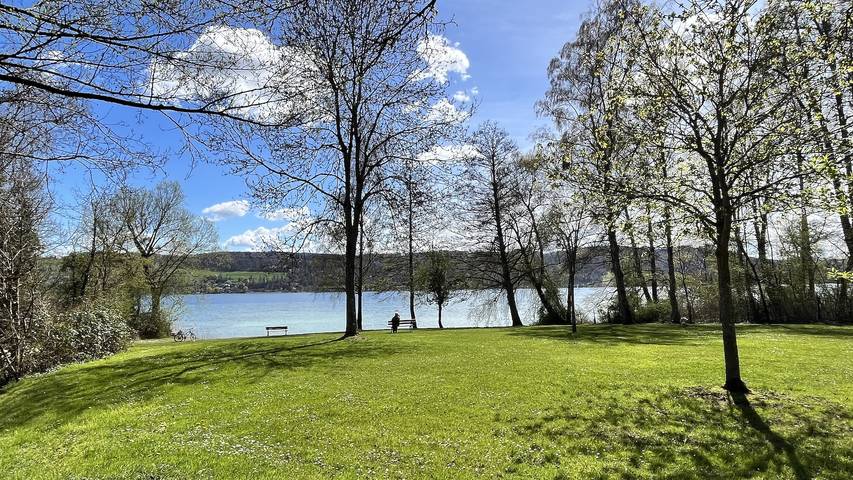 Ferienwohnung für 3 Personen, mit Balkon/Terrasse und Terrasse sowie Garten und Sauna in Gaienhofen