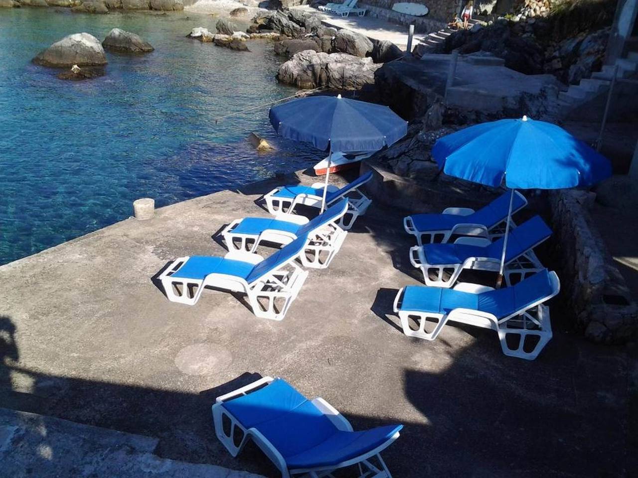 Albergo a gestione familiare per 3 persone con vista oceano in Molunat, Dubrovnik-Neretva