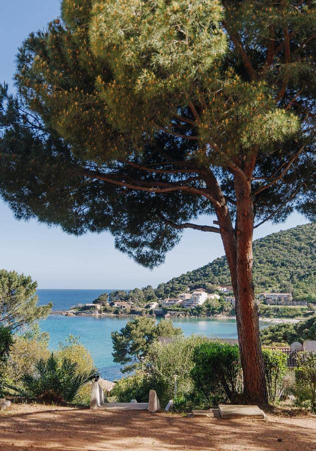 Appart’hôtel pour 6 personnes, avec jardin et piscine ainsi que bassin pour enfant et jacuzzi