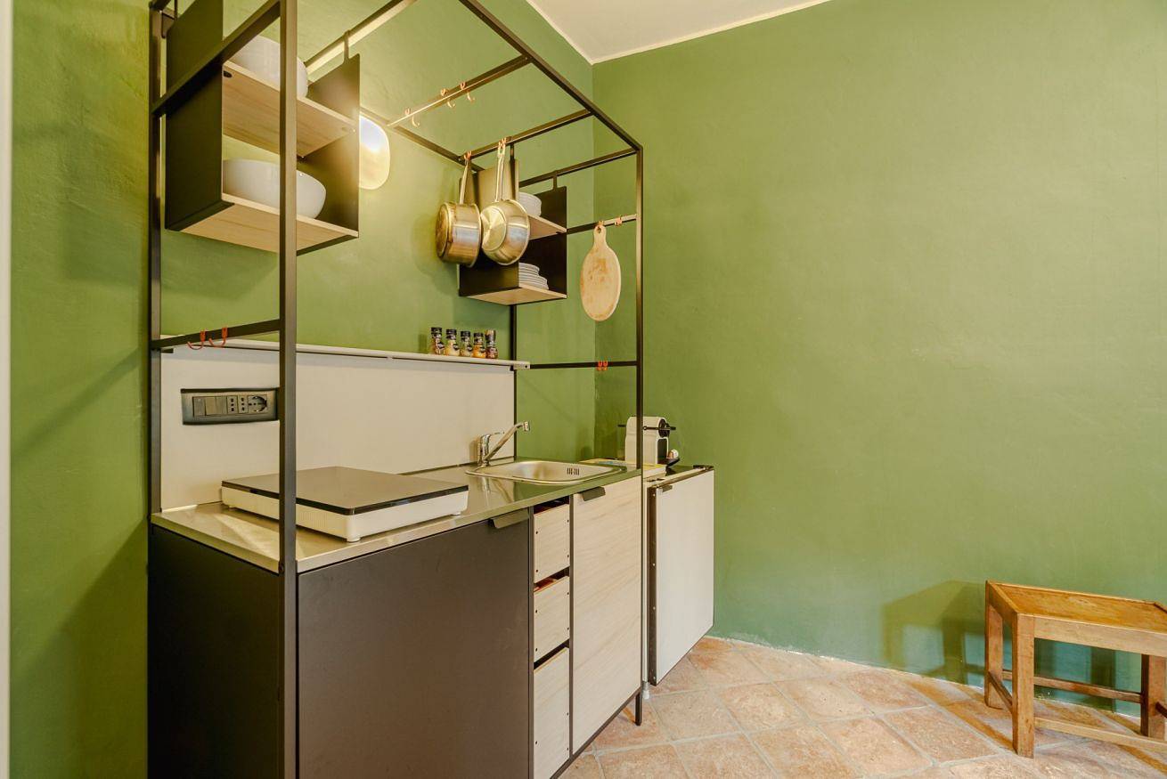 Apartamento entero, Guesthost - Romantic Getaway Cozy Apt with Terrace in Turín, Provincia de Torino