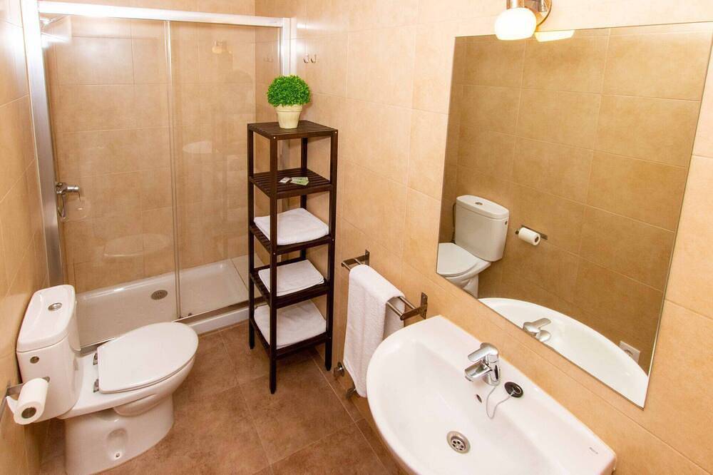 Entire apartment, San Pedro Apartments 2 bedrooms in Llanes, Costa Verde (Spain)