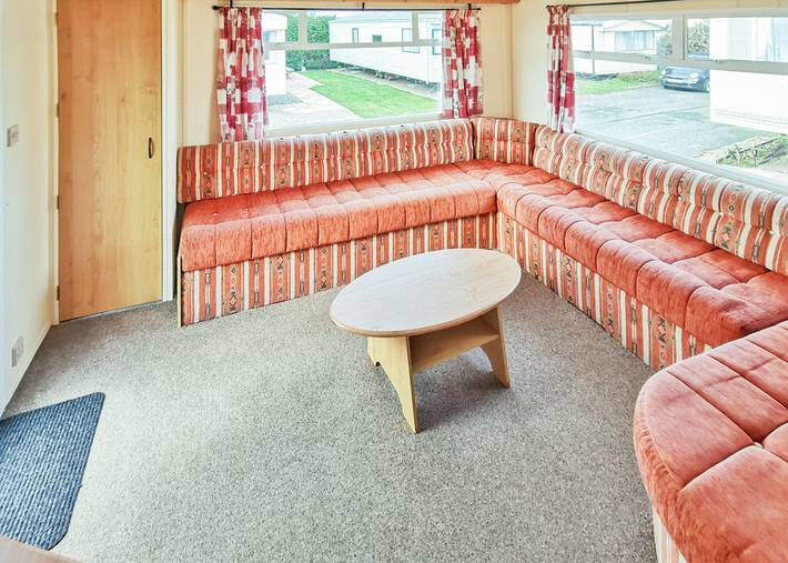 Caravan for 6 people in South-Wales