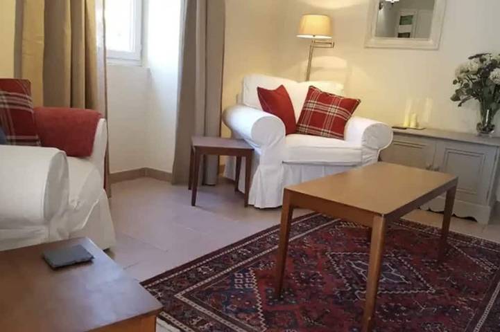 Gîte pour 2 personnes, animaux acceptés à Villeneuve-de-Duras