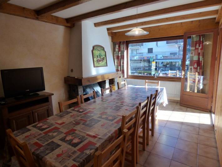 Gîte pour 11 personnes, avec Balcon à Le Grand-Bornand - 3