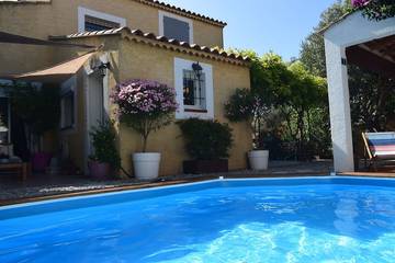 Location de vacances pour 6 personnes à Châteauneuf-les-Martigues