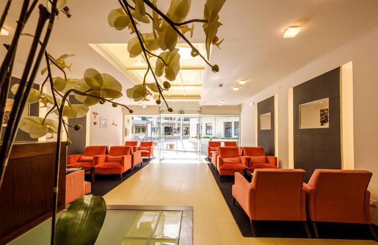 Hotel para 4 pessoas, com terraço em Fátima