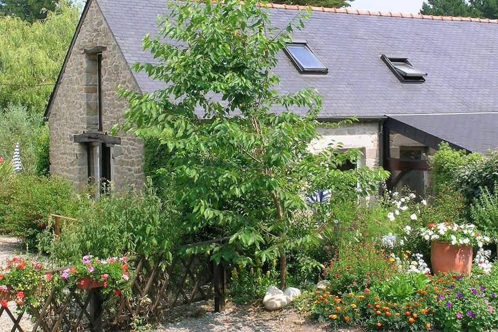 Gîte pour 4 personnes, avec jardin et terrasse