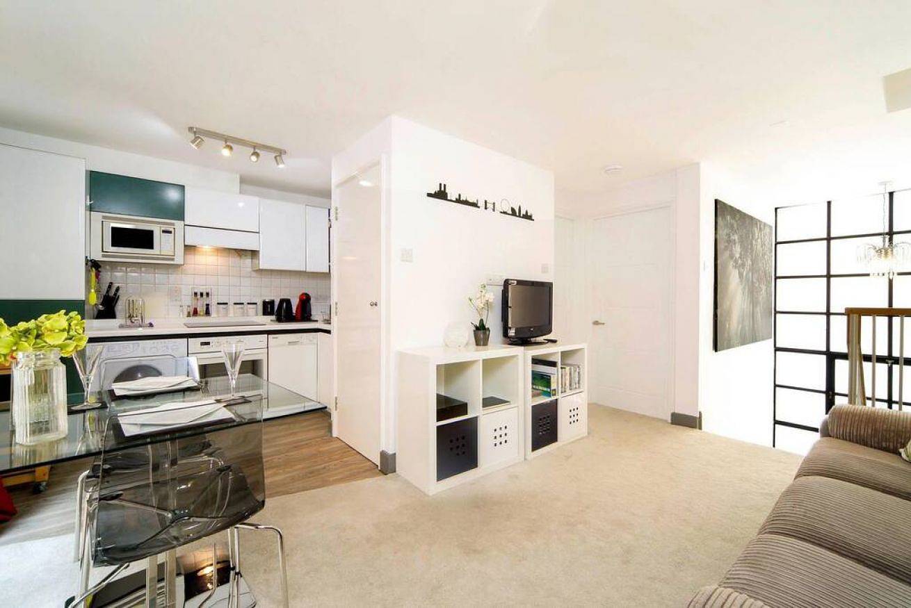 Entire apartment, Elegant apartment near St Paul’s in Downtown, London