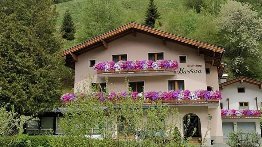 Holiday apartment for 6 people, with garden - 1