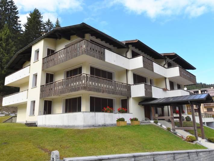 Appartamento per 4 persone, con giardino e terrazza a Madonna di Campiglio