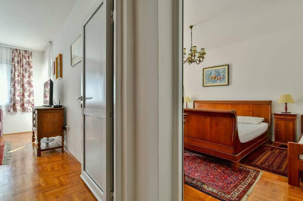 Ganze Wohnung, Apartment Ruzicacharming 1-bedroom apartment with Sveti Stefan in Sveti Stefan, Opština Budva