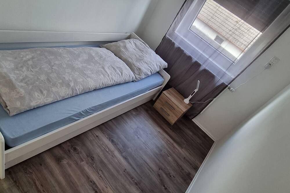 Ganze Wohnung, Gemütliche 3 Zimmer Ferienwohnung in Jever mit 70qm in Jever, Metropolregion Bremen-Oldenburg