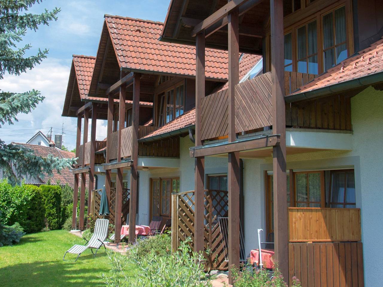 Ganze Wohnung, Ferienwohnung 5, 59qm' mit Gemeinschaftsgarten, Balkon und Wlan in Kressbronn am Bodensee, Region Bodensee-Oberschwaben