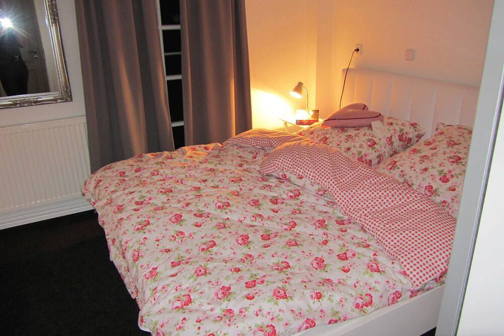 Ganze Wohnung, Fewo Kleine Brise Greetsiel - Ferienwohnung in Greetsiel, Krummhörn