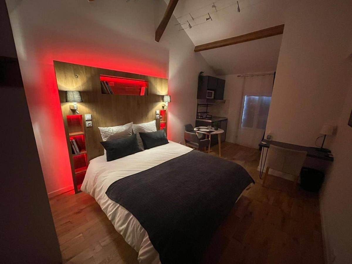 Appartement entier, Appartement de vacances pour 4 personnes in Chantilly, Oise