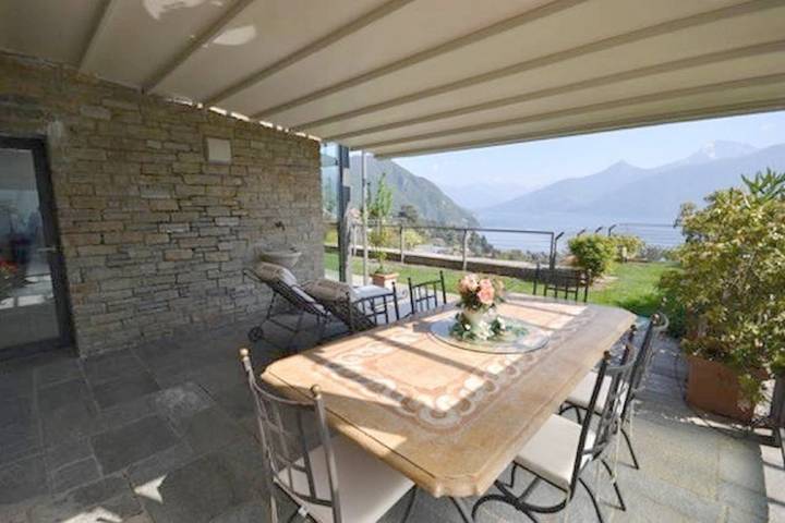 Location de vacances pour 2 personnes, avec vue et jardin ainsi que vue sur le lac et piscine dans Menaggio - 3