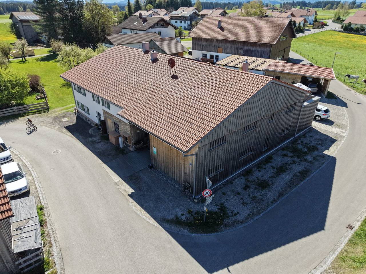 Landhaus Knestel Scheunenglück - Gipfelblick im Og mit Dachterrasse in Lengenwang, Bayerisch Schwaben