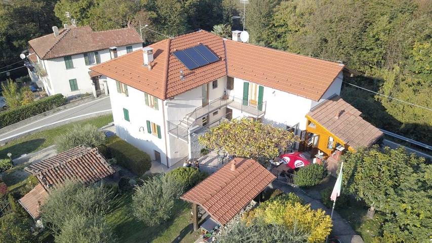 B&B für 2 Personen, mit Ausblick und Garten sowie Seeblick und Balkon am Lago Maggiore