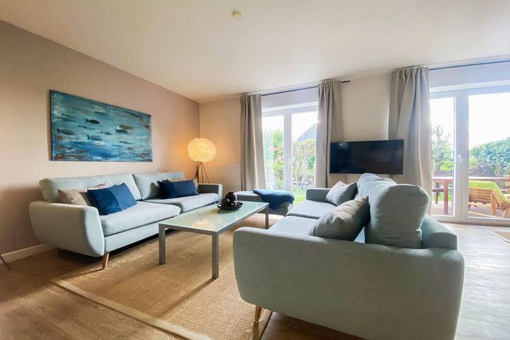 Ferienhaus für 6 Personen, mit Terrasse und Garten in Wenningstedt