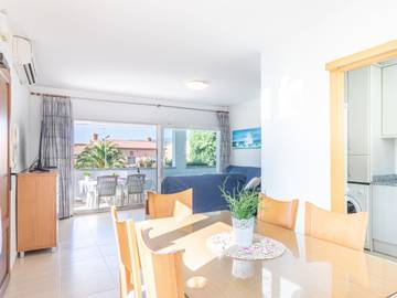 Villa pour 6 Personnes dans Els Grecs, Roses, Photo 2