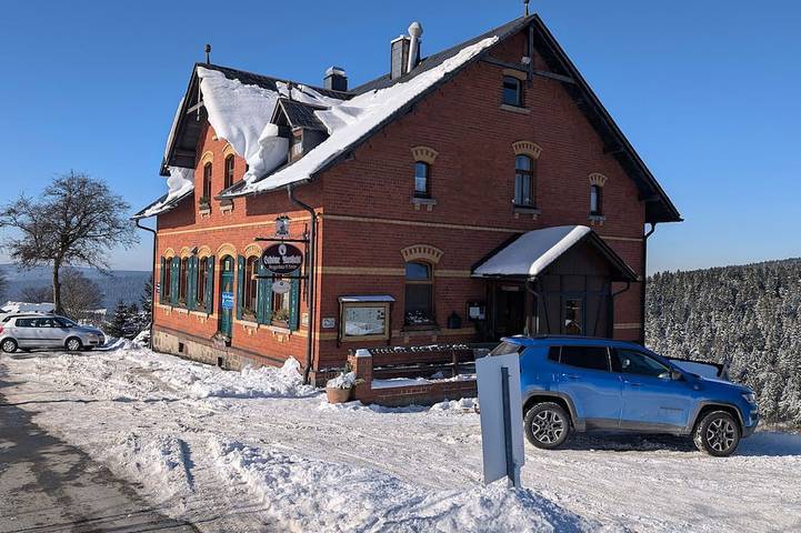 Zimmer 4 - Berggasthaus & Pension Schöne Aussicht in Klingenthal, Chemnitz und Umgebung