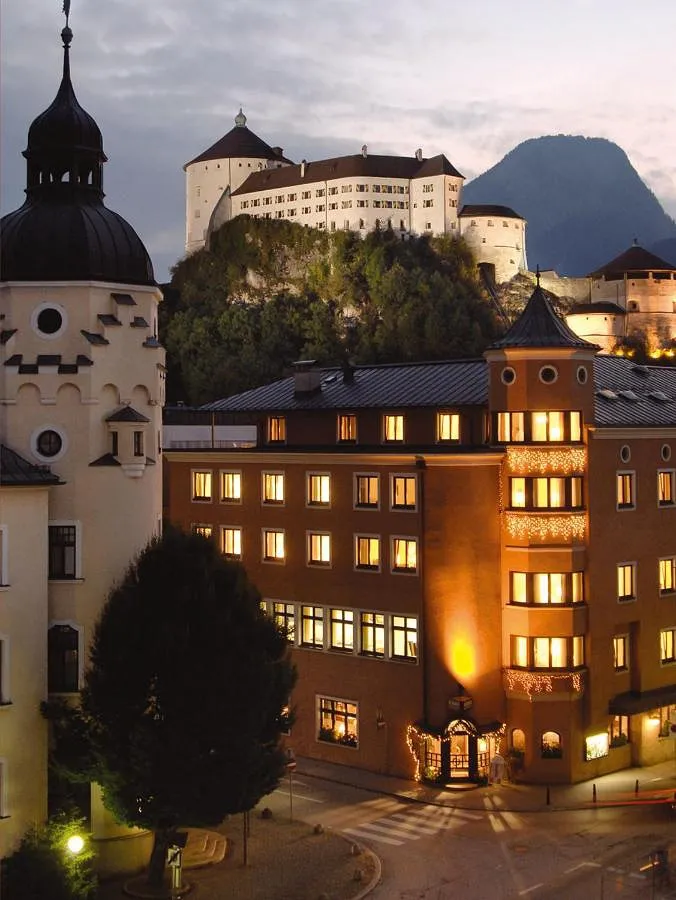 Hotel for 7 people, with garden and view - 1
