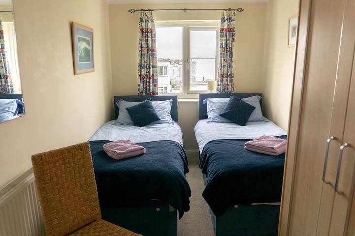 Appartement entier, Surplombant la plage et le parcours de golf de Fistral - Base idéale pour une pause d'automne in Newquay, Cornouailles