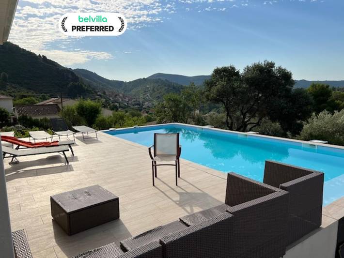 Casa de vacaciones para 8 personas, con terraza además de jardín y piscina - 1