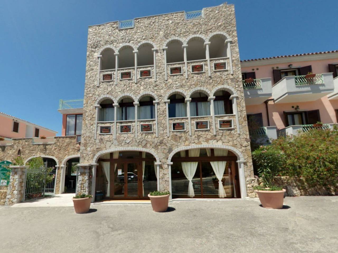 Ganze Wohnung, Studio in Meernähe auf Sardinien in Sos Alinos, Orosei