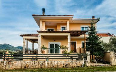 Villa für 8 Personen, mit Ausblick und Garten auf Thassos