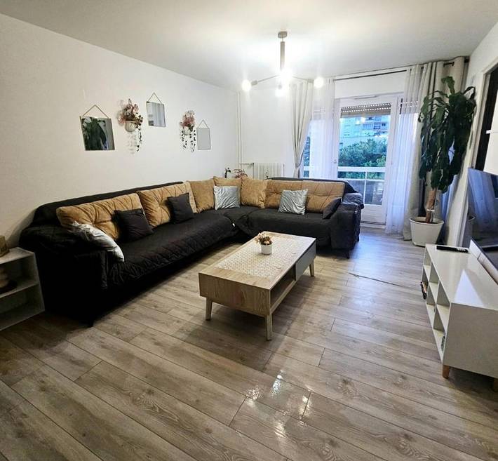 Gîte pour 7 personnes, avec balcon à Hœnheim