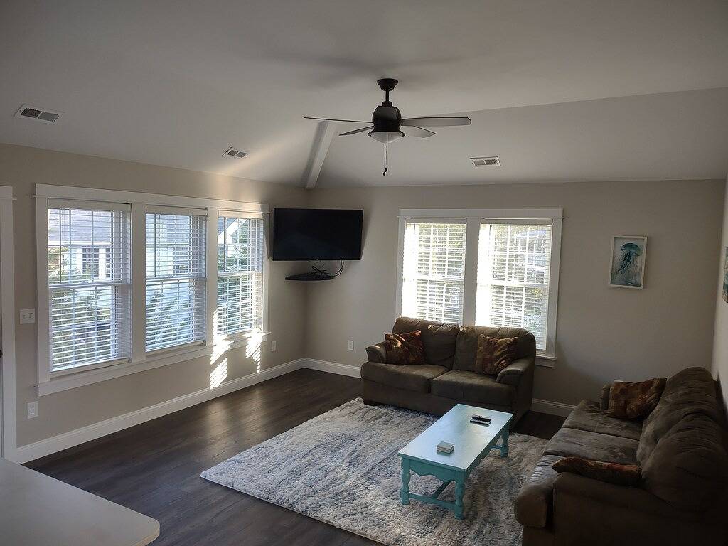 A quiet retreat and perfect for your getaway to the Outer Banks! in Southern Shores, Dare County