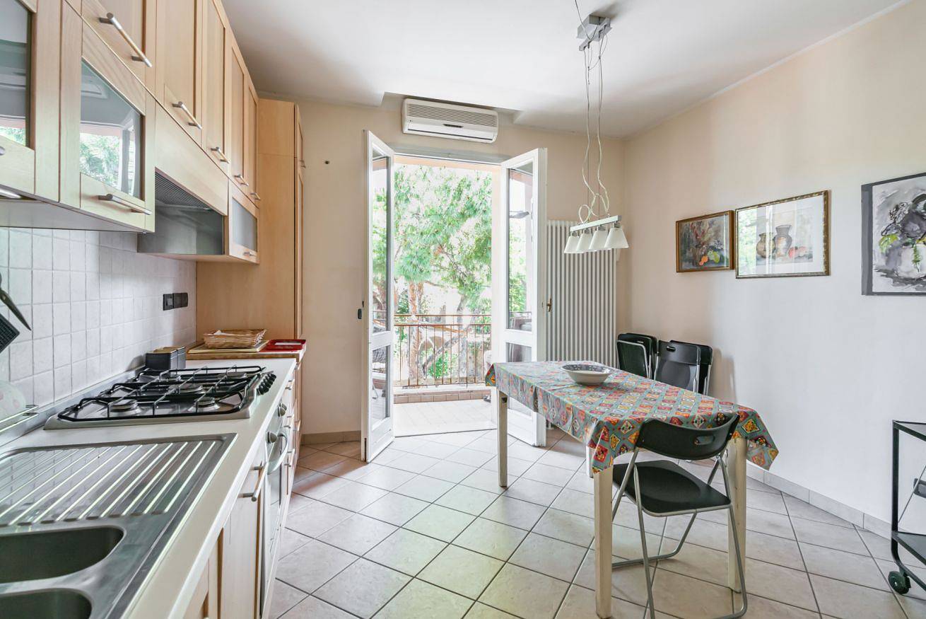 Appartamento intero, Guesthost - A due passi da Borgo San Giuliano Apartment in Rimini, Provincia di Rimini