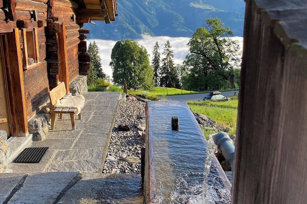 Weidhaus am Brienzerberg, garantiert für Ruhe und Geborgenheit in Axalp, Brienz