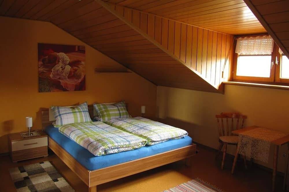 Ganze Wohnung, Feriendomizil 75qm mit 2 sep. Schlafzimmern in Furth im Wald, Ostbayern