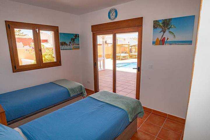 Villa Oceana – Klippen-Retreat in Costa de Antigua, Antigua