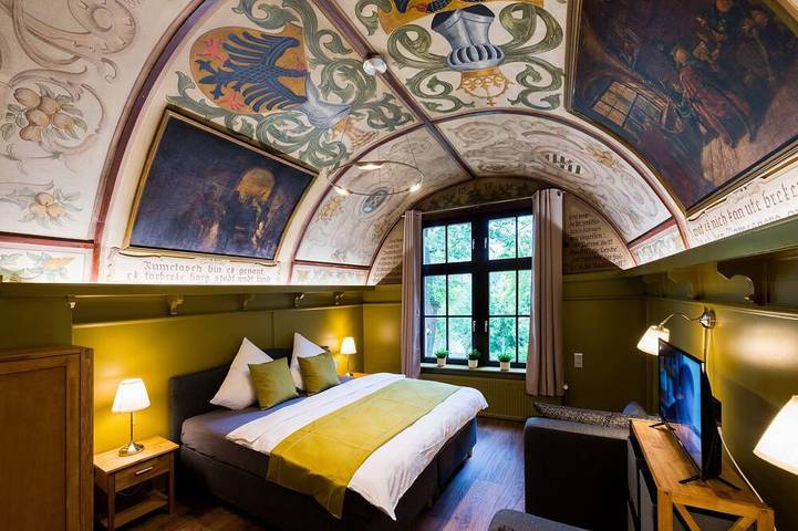 Schloss für 14 Personen, mit Garten in Niedersachsen - 2