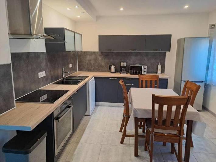 Location de vacances pour 6 personnes, avec vue sur le lac et jardin, adapté aux familles dans Les Monts D Andaine - 3