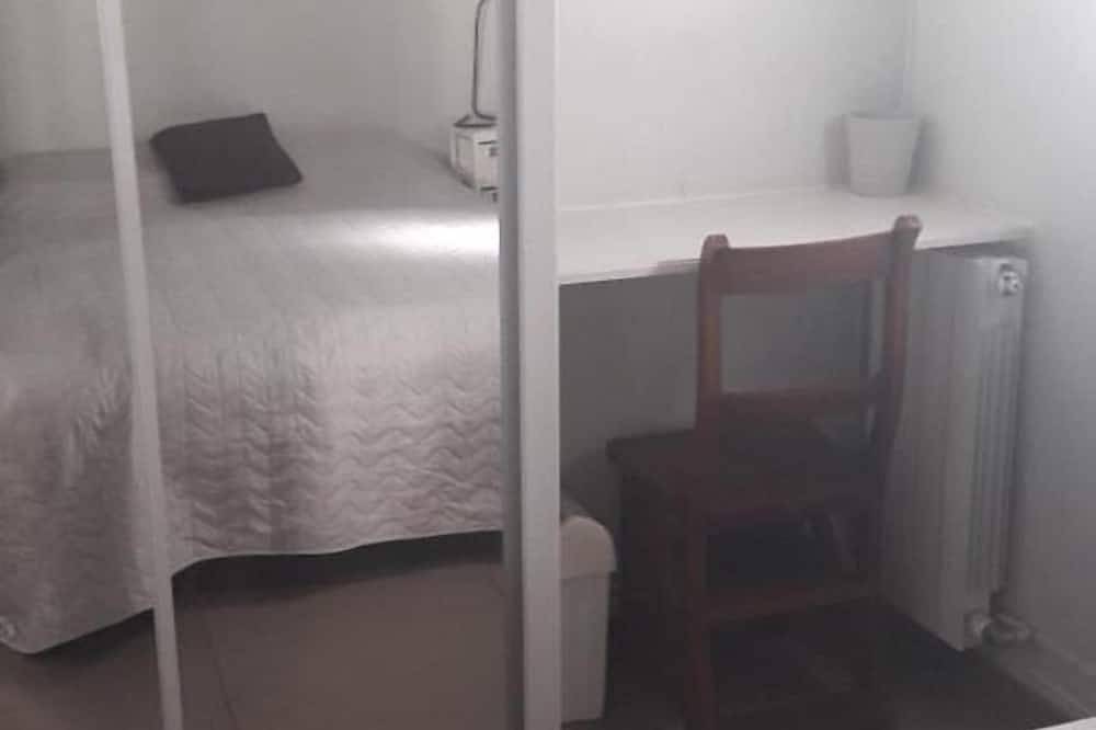 Appartement entier, T3 avec terrasse, vue mer , hyper centre biarritz, port vieux, 20m de la plage. in Biarritz, Région de Bayonne