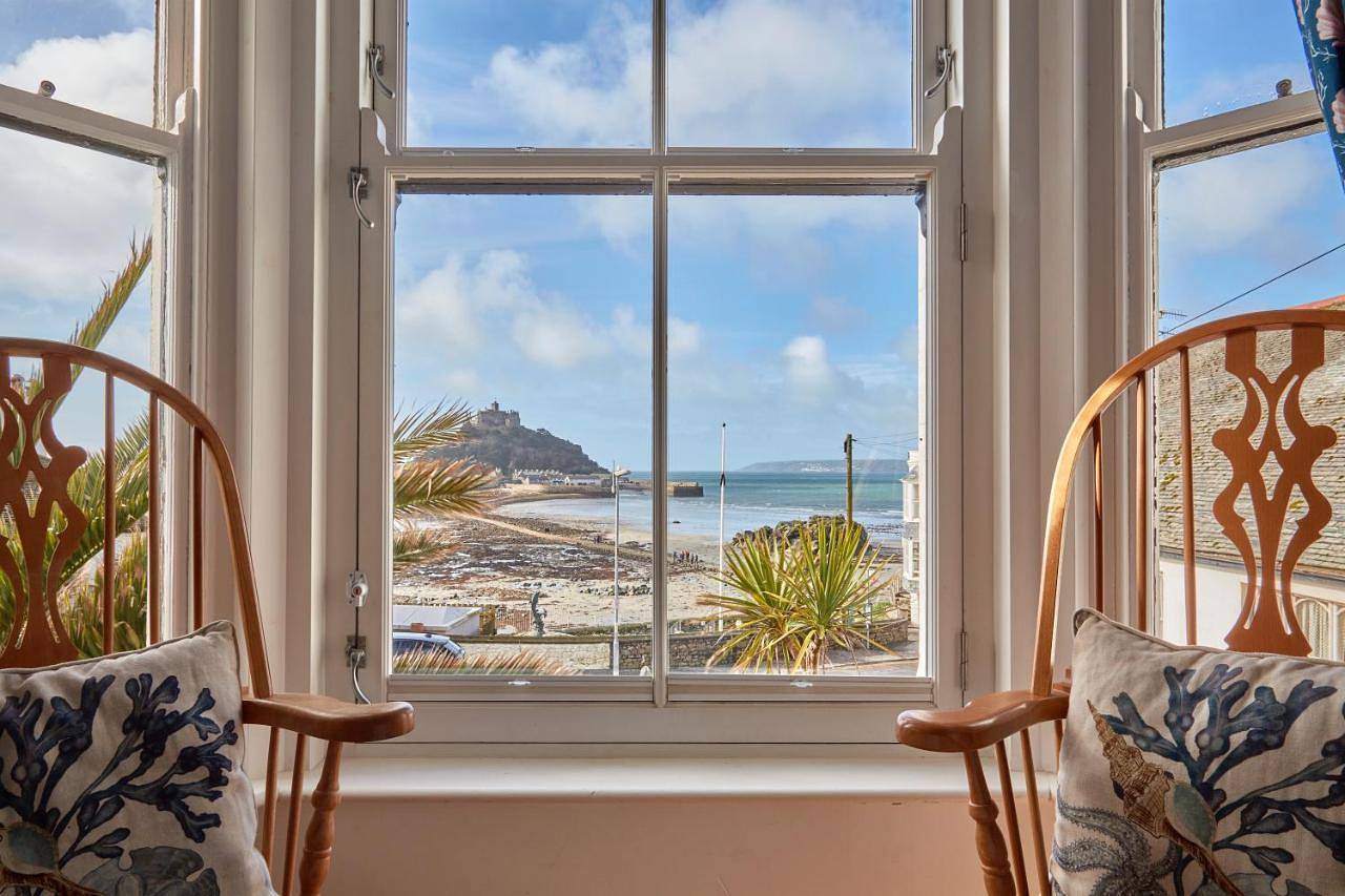 Entire apartment, Ocean Villas in Marazion, Cornwall
