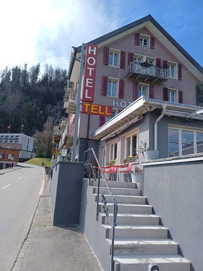 Hotel für 4 Personen, mit Ausblick in Seelisberg