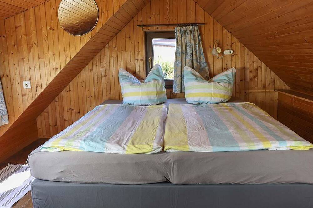 Ferienhaus Meyer - 5-Bettwohnung in Lautzenbrücken, Westerwald
