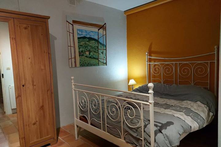 Provenzalisches Haus, traumhafte Aussicht, nah am Strand und Hafen von Sanary in Sanary-sur-Mer, Mittelmeerküste (Frankreich)