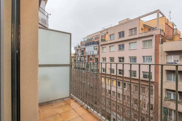 Ferienwohnung für 5 Personen, mit Garten in Barcelona - 2