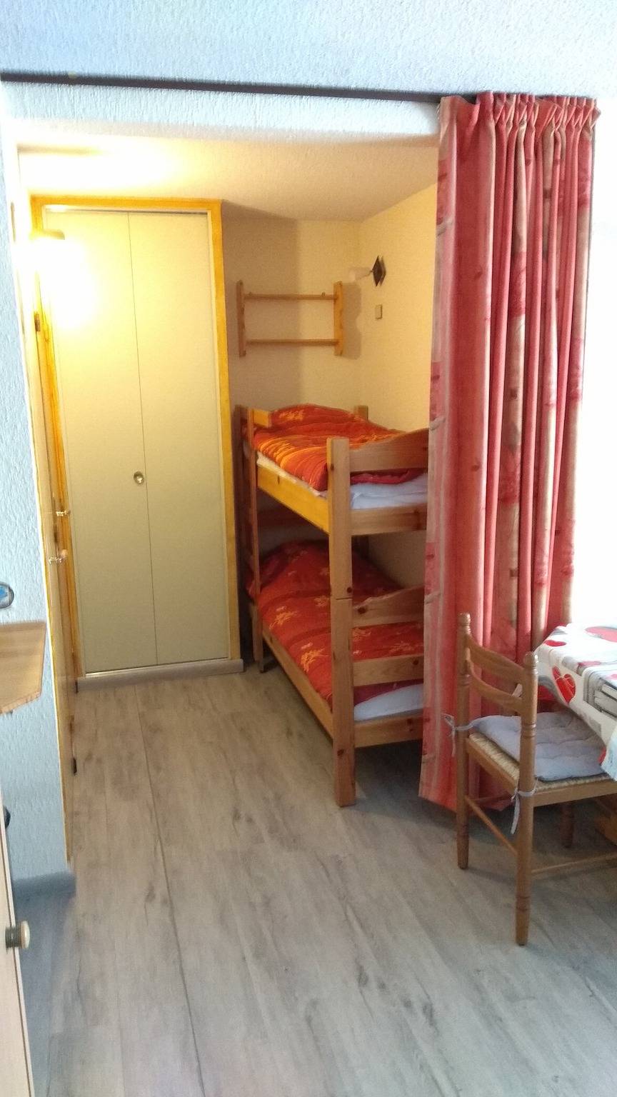 Appartement de vacances entier, 2 pièces cabine 4 personnes exposé Ouest 2* in Valloire, Région de Saint-Jean-de-Maurienne