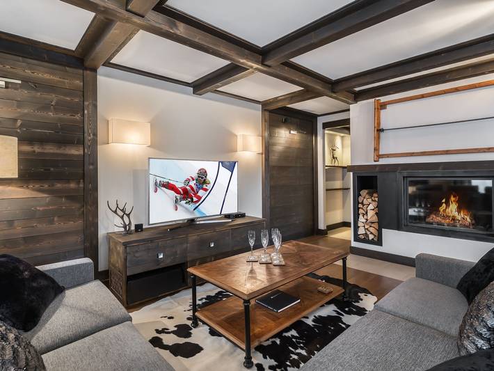 Apartamento entero, Elegante apartamento central con chimenea y aparcamiento en Courchevel in Courchevel 1650 (Moriond), Saint-Bon-Tarentaise