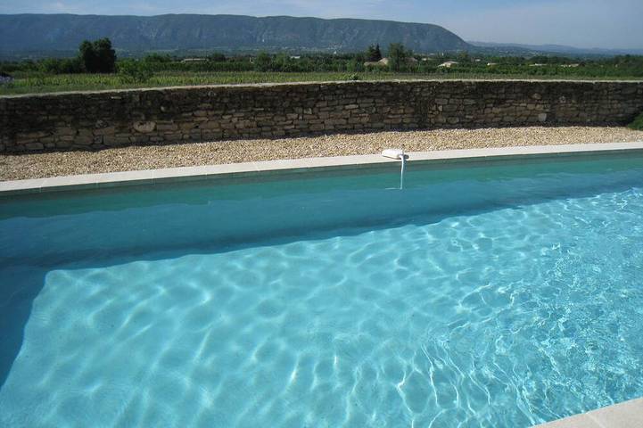 Gîte pour 6 personnes, avec jardin à Cabrières-d'Avignon - 3