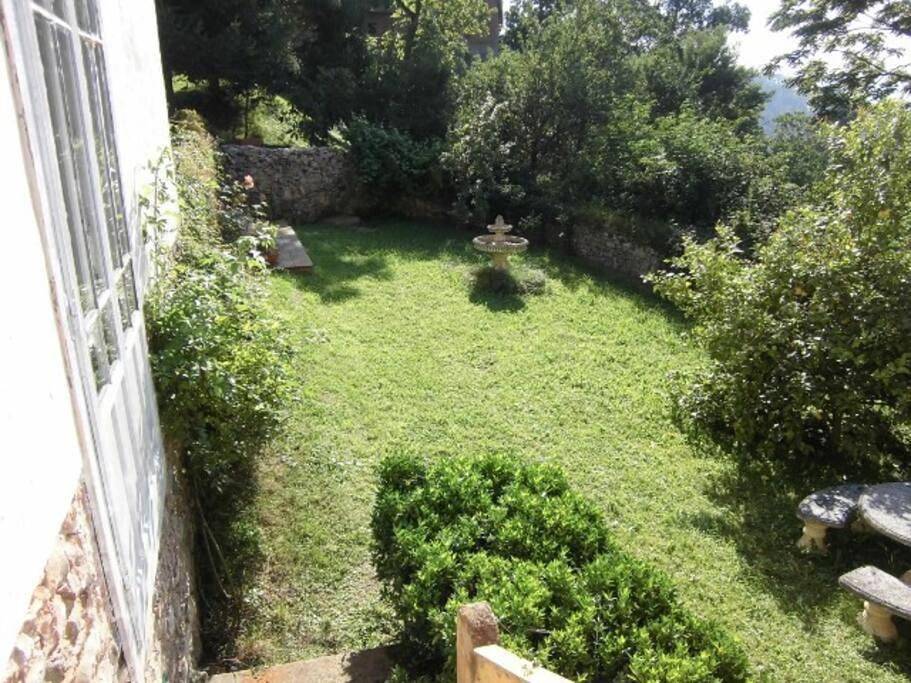 Three-Bedroom House in Soto del Barco, Costa Verde